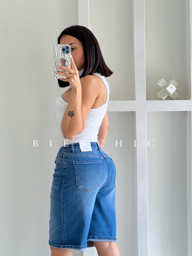Bermuda Lili