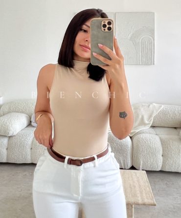 Blusa Beige Cuello alto Eva