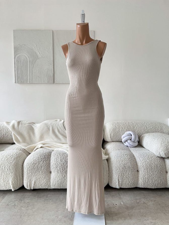 Maxi Vestido Con Abertura Tiara