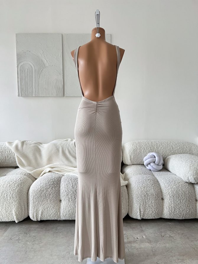 Maxi Vestido Con Abertura Tiara