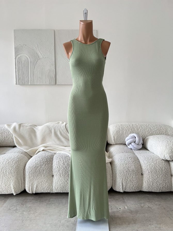 Maxi Vestido Con Abertura Tiara