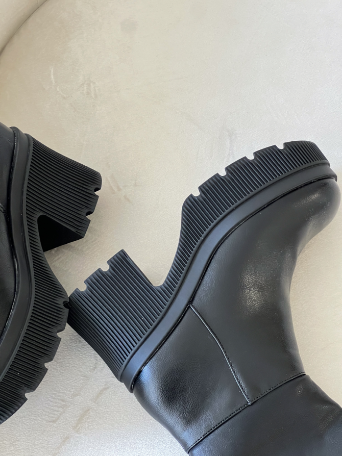Botas Altas Negras Ellis