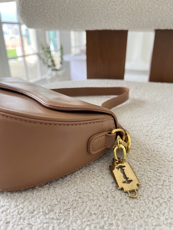 Cartera Roma