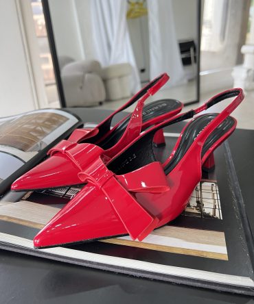 Stilettos Rojos de Lazo