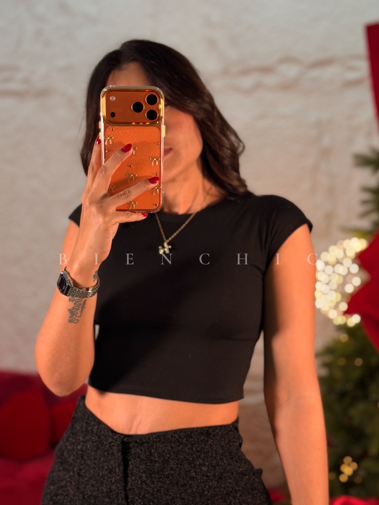 Top con Mangas Basic Negro