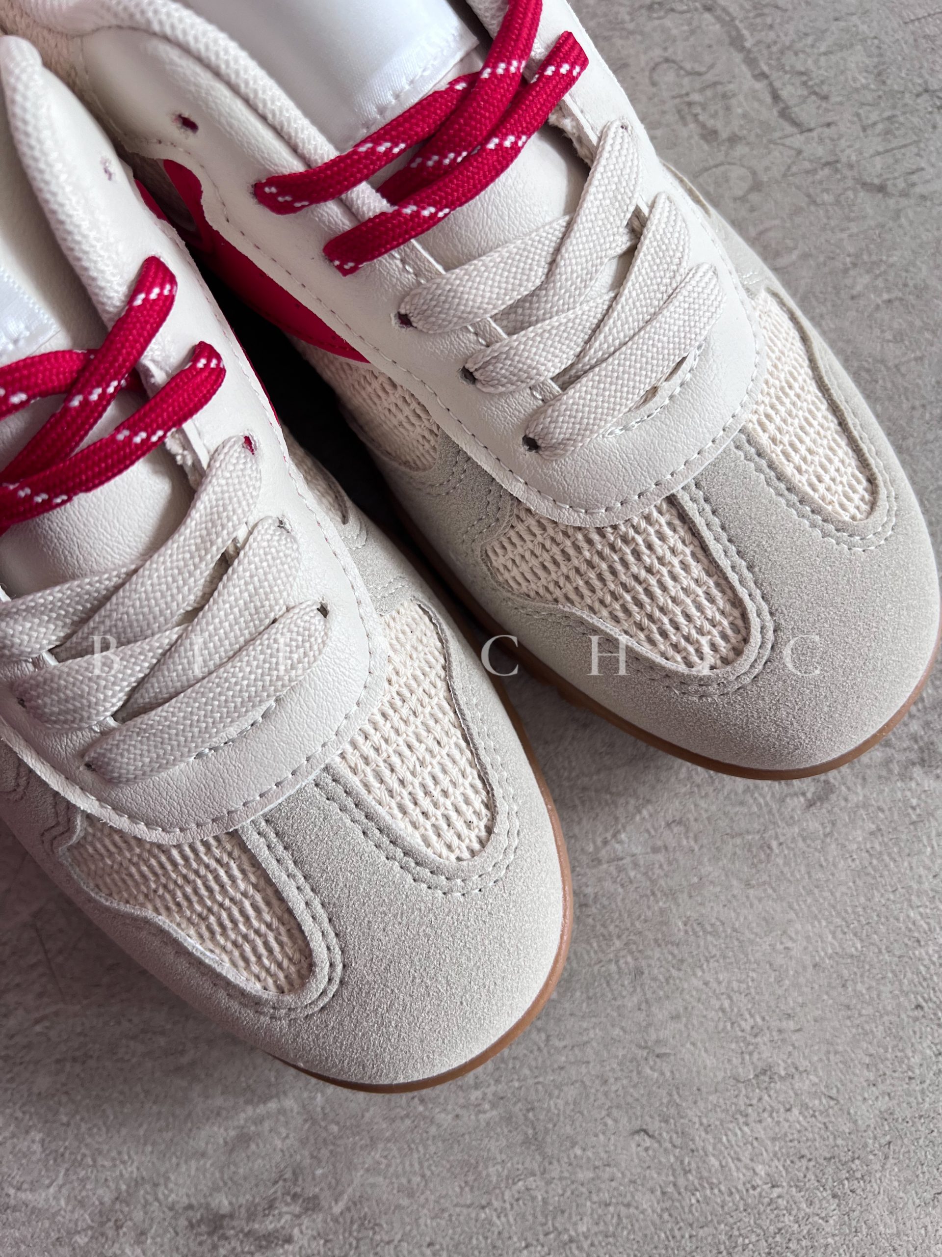 Calzado Beige con Rojo - Imagen 2