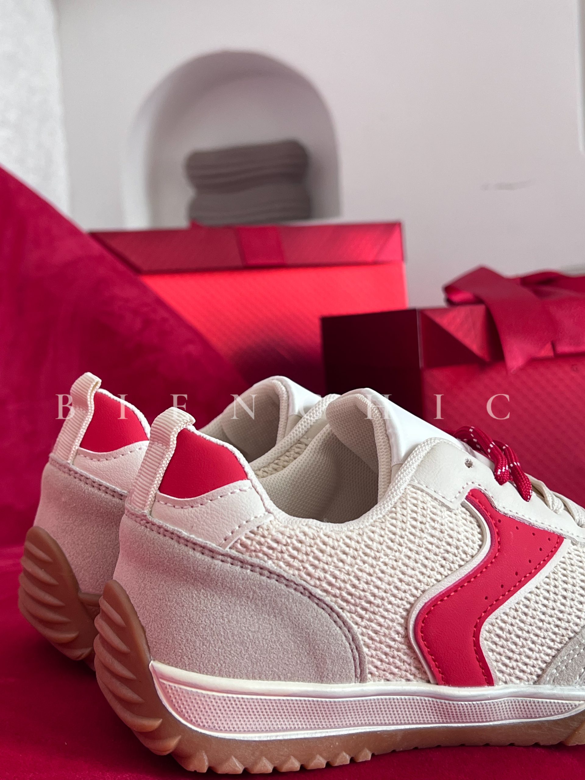 Calzado Beige con Rojo - Imagen 4