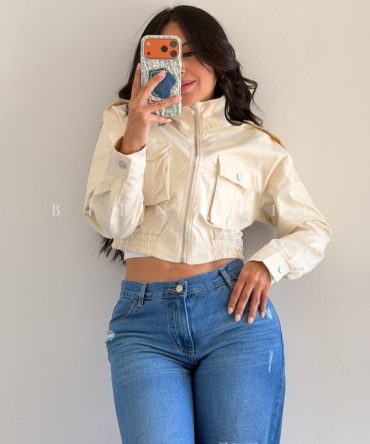 Chaqueta Crop Jada
