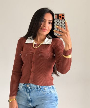 Sueter con cuello de vestir Elena